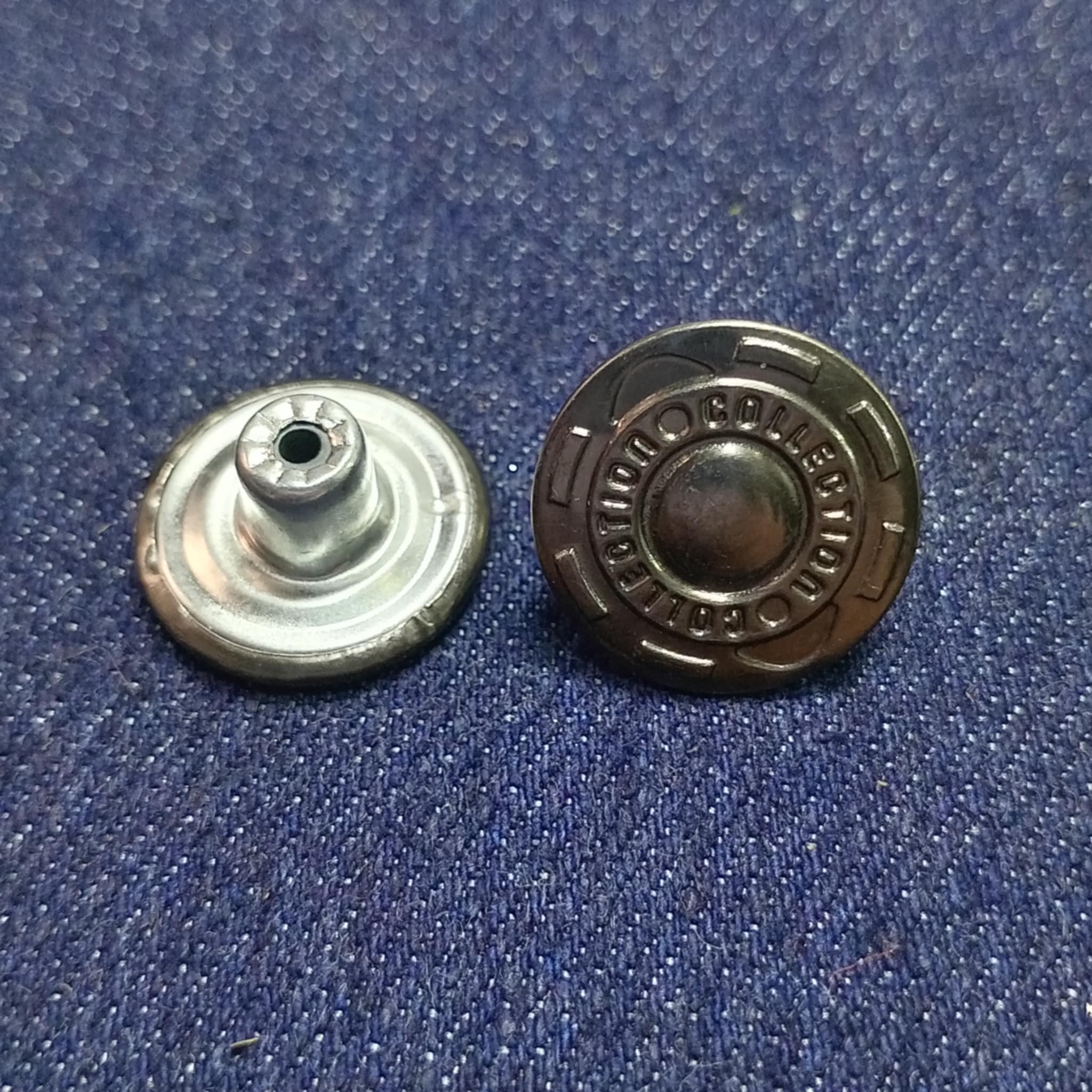 CUTA43-34-17MM BOTON HIERRO