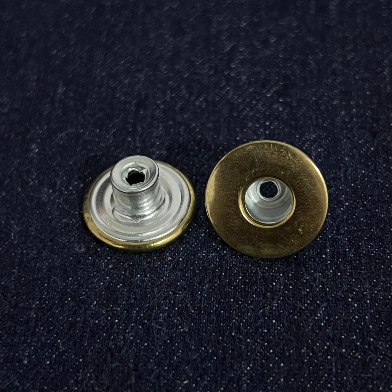 DAG6-127-17MM BOTON HIERRO PERFORADO