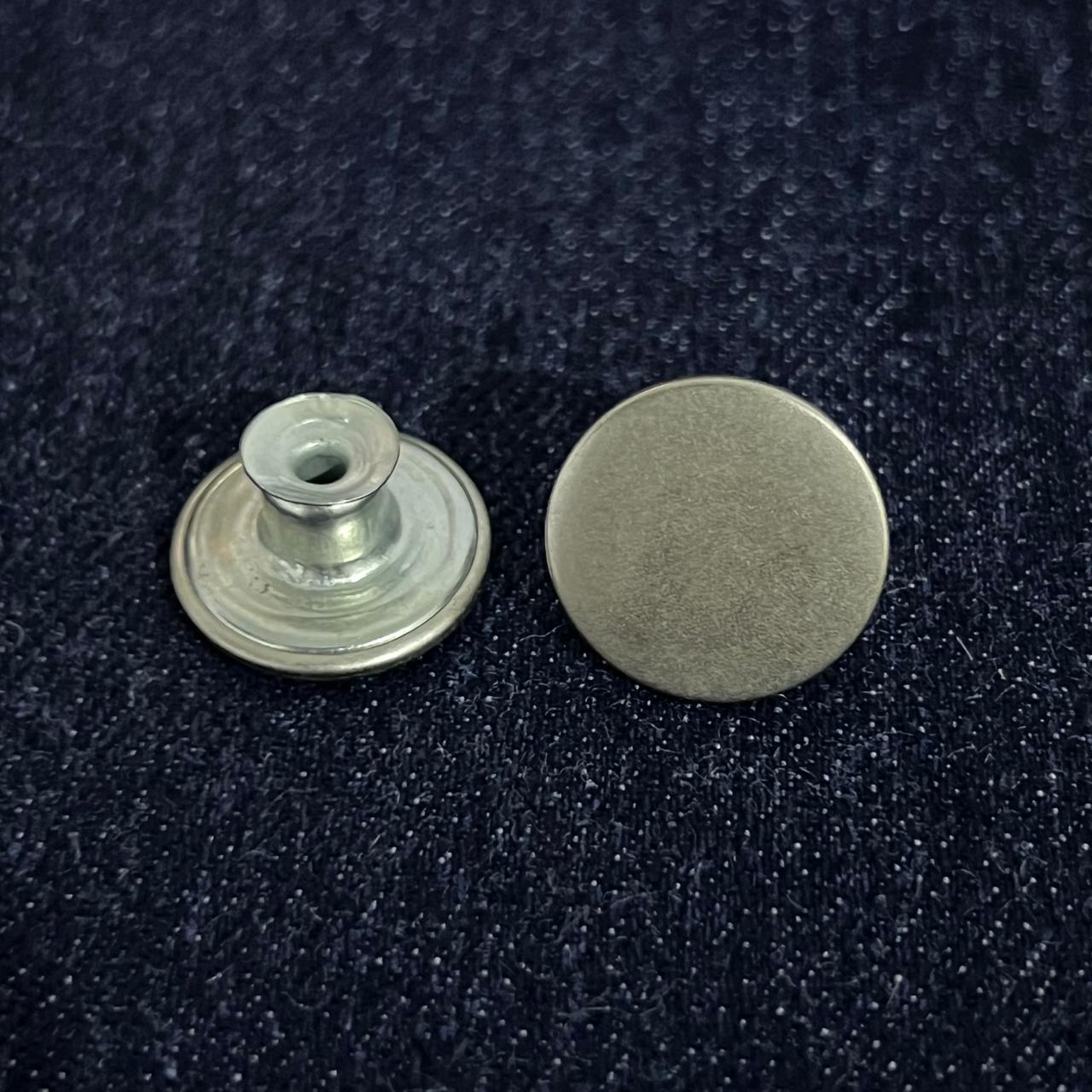 W-26-17MM BOTON HIERRO ESCUALIZABLE