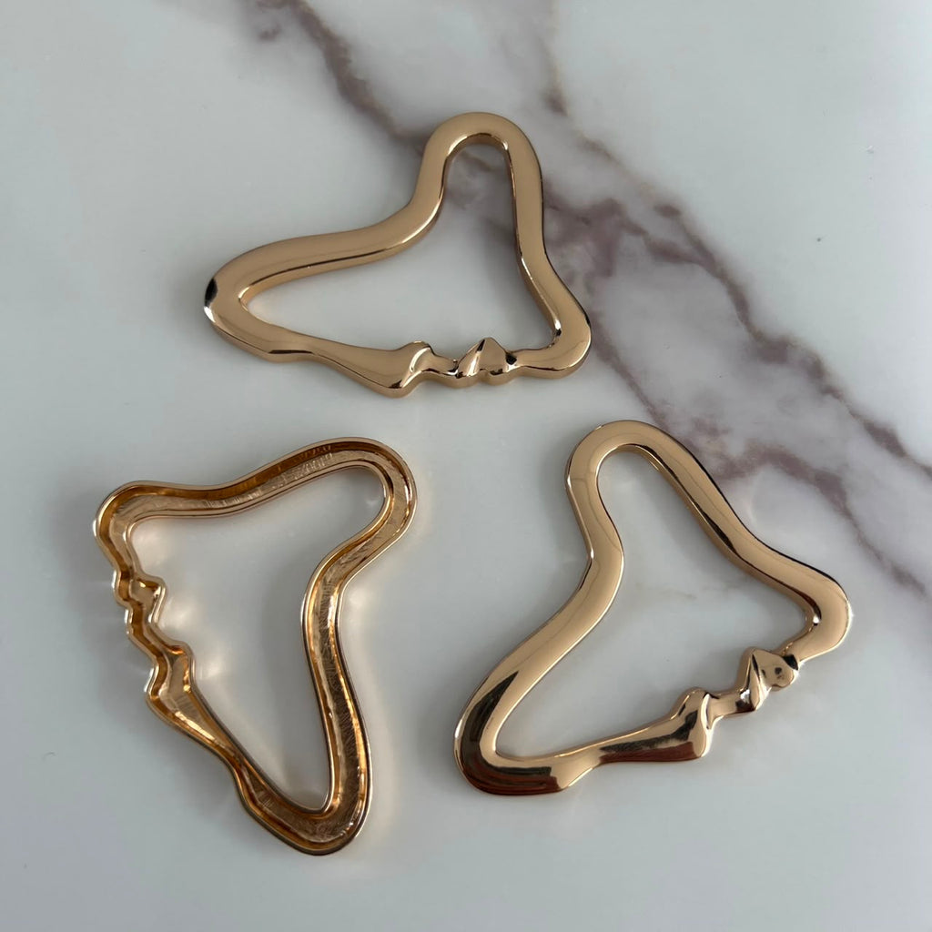 H10024 HERRAJE IRREGULAR