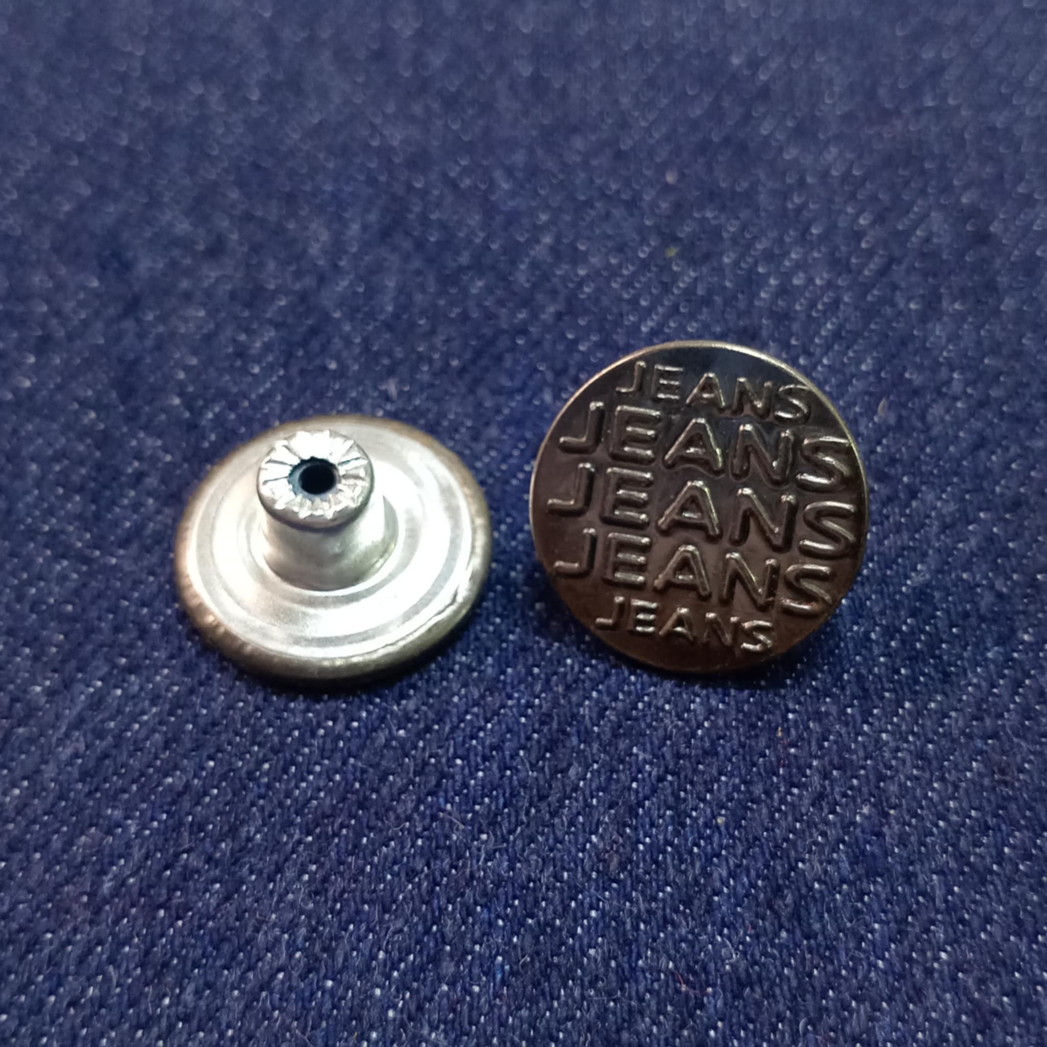 DAG6-48-17MM BOTON HIERRO